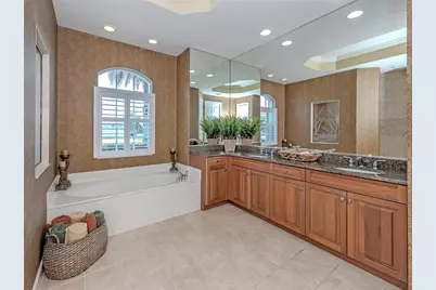 19786 Cobblestone Circle, Venice, FL 34292 - Photo 22