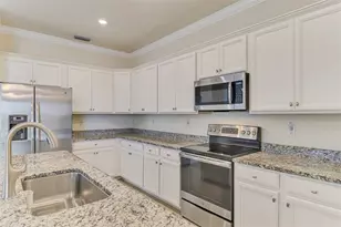 9824 Hilltop Dr, Venice, FL 34292 - Photo 24