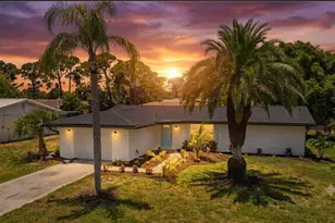 386 Cabana Rd, Venice, FL 34293 - Photo 2