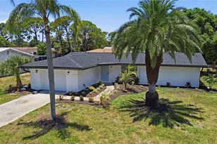 386 Cabana Rd, Venice, FL 34293 - Photo 1