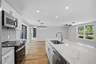 386 Cabana Rd, Venice, FL 34293 - Photo 12