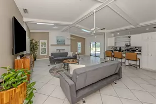 750 Shetland Cir, Nokomis, FL 34275 - Photo 4