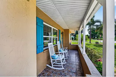 895 E Baffin Drive, Venice, FL 34293 - Photo 14