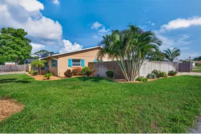 895 E Baffin Drive, Venice, FL 34293 - Photo 70