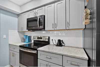 895 E Baffin Drive, Venice, FL 34293 - Photo 28