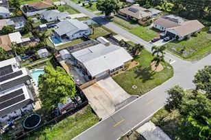 895 E Baffin Dr, Venice, FL 34293 - Photo 76