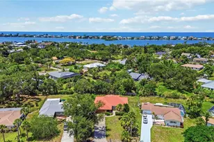 2317 Goya Dr, Nokomis, FL 34275 - Photo 12