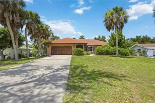 2317 Goya Dr, Nokomis, FL 34275 - Photo 2