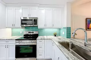 1407 Pine Lake Dr, Venice, FL 34285 - Photo 18