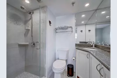 232 Saint Augustine Avenue #207, Venice, FL 34285 - Photo 38