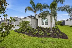 19047 Scallop Loop, Lakewood Ranch, FL 34211 - Photo 2