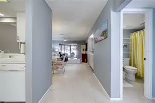 360 3 Lakes Ln, Venice, FL 34285 - Photo 10