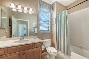 11109 Campazzo Dr, Venice, FL 34292 - Photo 24
