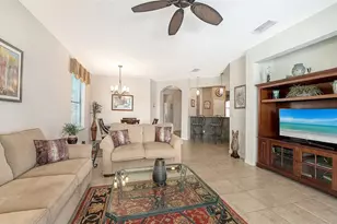 11109 Campazzo Dr, Venice, FL 34292 - Photo 12