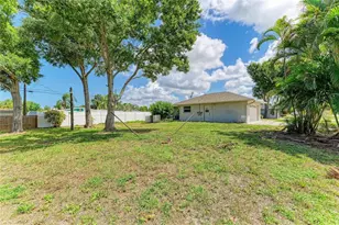 262 Palmetto Dr, Venice, FL 34293 - Photo 50