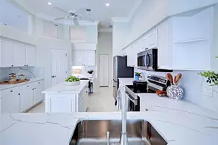 692 Egret Walk Ln, Venice, FL 34292 - Photo 12