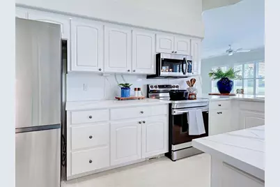 692 Egret Walk Lane, Venice, FL 34292 - Photo 10