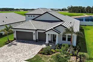 1684 Lugano Cir, Nokomis, FL 34275 - Photo 2