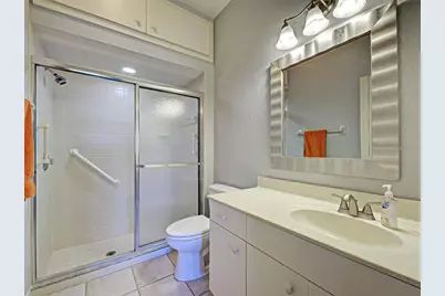 1275 Berkshire Circle, Venice, FL 34292 - Photo 14