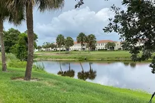 1275 Berkshire Cir, Venice, FL 34292 - Photo 10