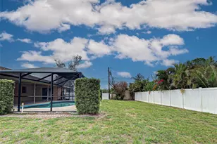 3640 Sterling Rd, Venice, FL 34293 - Photo 10
