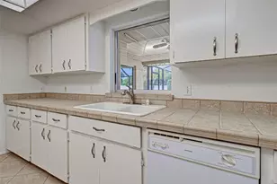 3640 Sterling Rd, Venice, FL 34293 - Photo 22