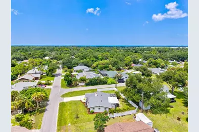 210 Wisteria Road, Venice, FL 34293 - Photo 58