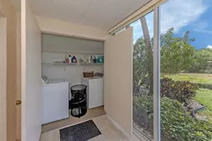 210 Silver Lake Dr, Venice, FL 34292 - Photo 24