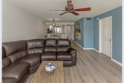 210 Silver Lake Drive #102, Venice, FL 34292 - Photo 6