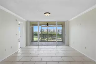 4550 Pinebrook Cir, Bradenton, FL 34209 - Photo 4