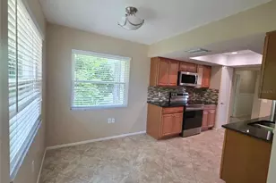 352 Pine Tree Rd, Venice, FL 34293 - Photo 12