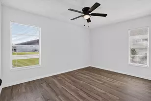 631 Foxwood Blvd, Englewood, FL 34223 - Photo 10