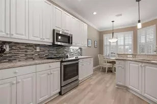 748 Back 9 Dr, Venice, FL 34285 - Photo 14