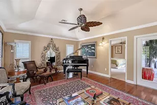1109 Delacroix Cir, Nokomis, FL 34275 - Photo 8