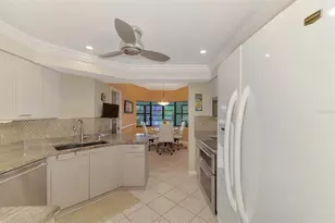 1934 Cove Pointe Dr, Venice, FL 34293 - Photo 20