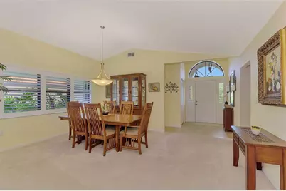 1934 Cove Pointe Drive, Venice, FL 34293 - Photo 12