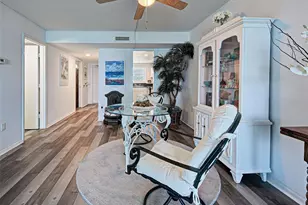 633 Alhambra Rd, Venice, FL 34285 - Photo 10