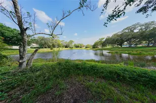 105 Woodingham Dr, Venice, FL 34292 - Photo 24