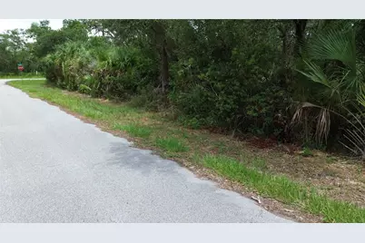 13414 Carrie Avenue, Port Charlotte, FL 33953 - Photo 6
