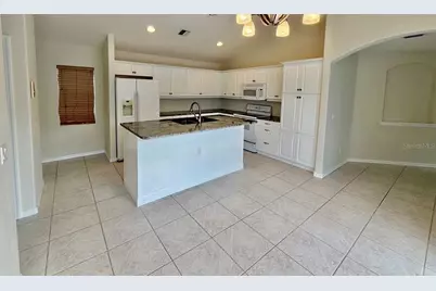 229 Venice Palms Boulevard, Venice, FL 34292 - Photo 2
