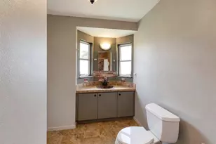 356 Peppertree Rd, Venice, FL 34293 - Photo 40