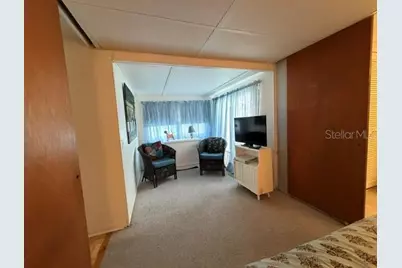 857 S Green Circle, Venice, FL 34285 - Photo 8