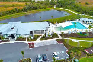 17784 Stillness Ct, Venice, FL 34293 - Photo 2
