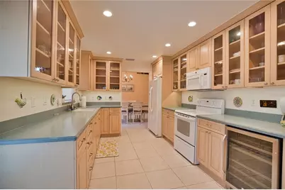 1191 Harbor Town Way, Venice, FL 34292 - Photo 12