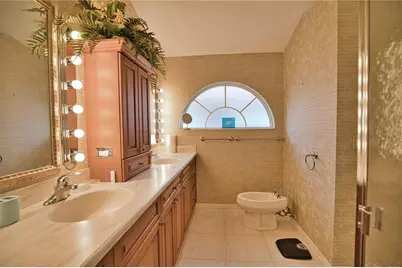 1191 Harbor Town Way, Venice, FL 34292 - Photo 22
