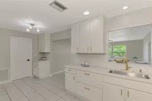 166 Chatham St NW, Port Charlotte, FL 33952 - Photo 18