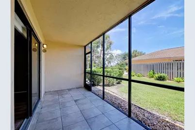 2004 Longpointe Circle #E2, Venice, FL 34293 - Photo 36