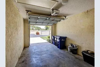 2004 Longpointe Circle #E2, Venice, FL 34293 - Photo 4