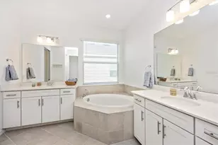 17617 Santorini Ct, Venice, FL 34293 - Photo 28