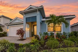 12792 Morning Mist Pl, Venice, FL 34293 - Photo 2